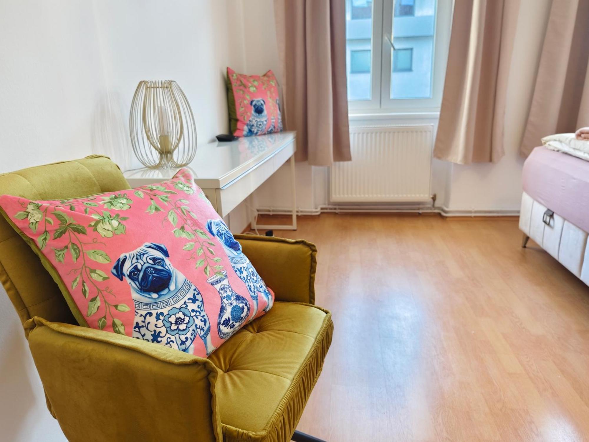 וינה The Rose Apartment - Near Schoenbrunn Palace מראה חיצוני תמונה